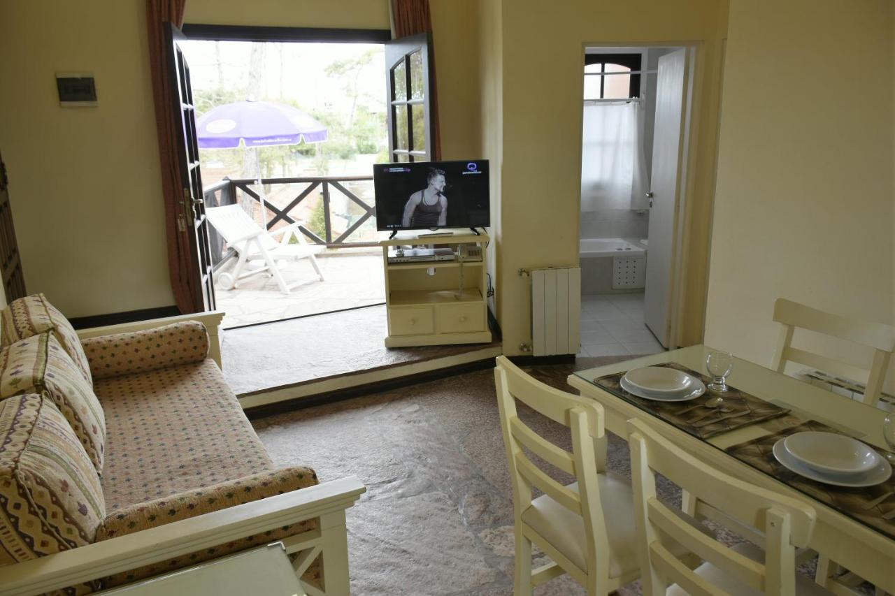 Hadas Aparthotel